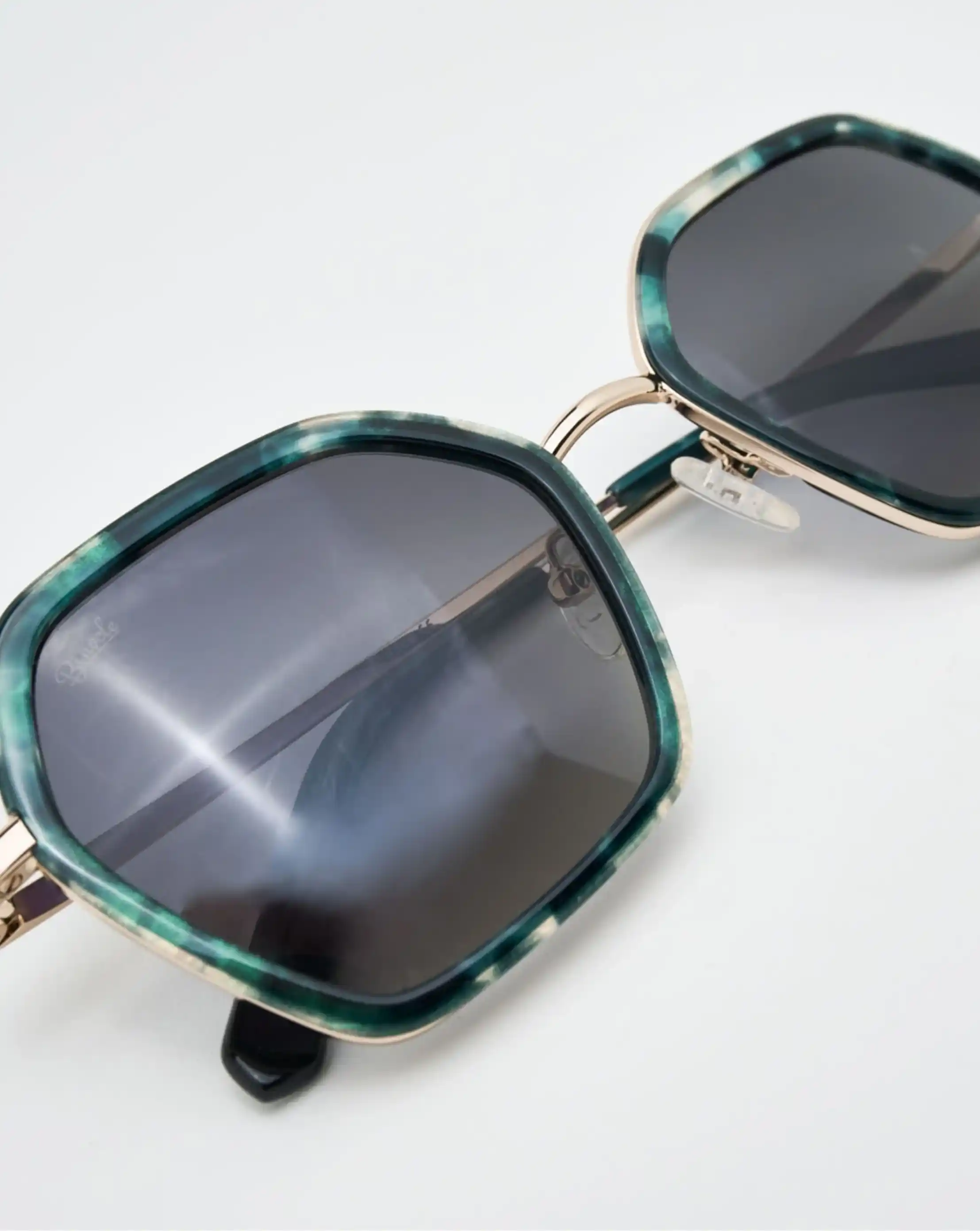 lunettes de soleil agatha