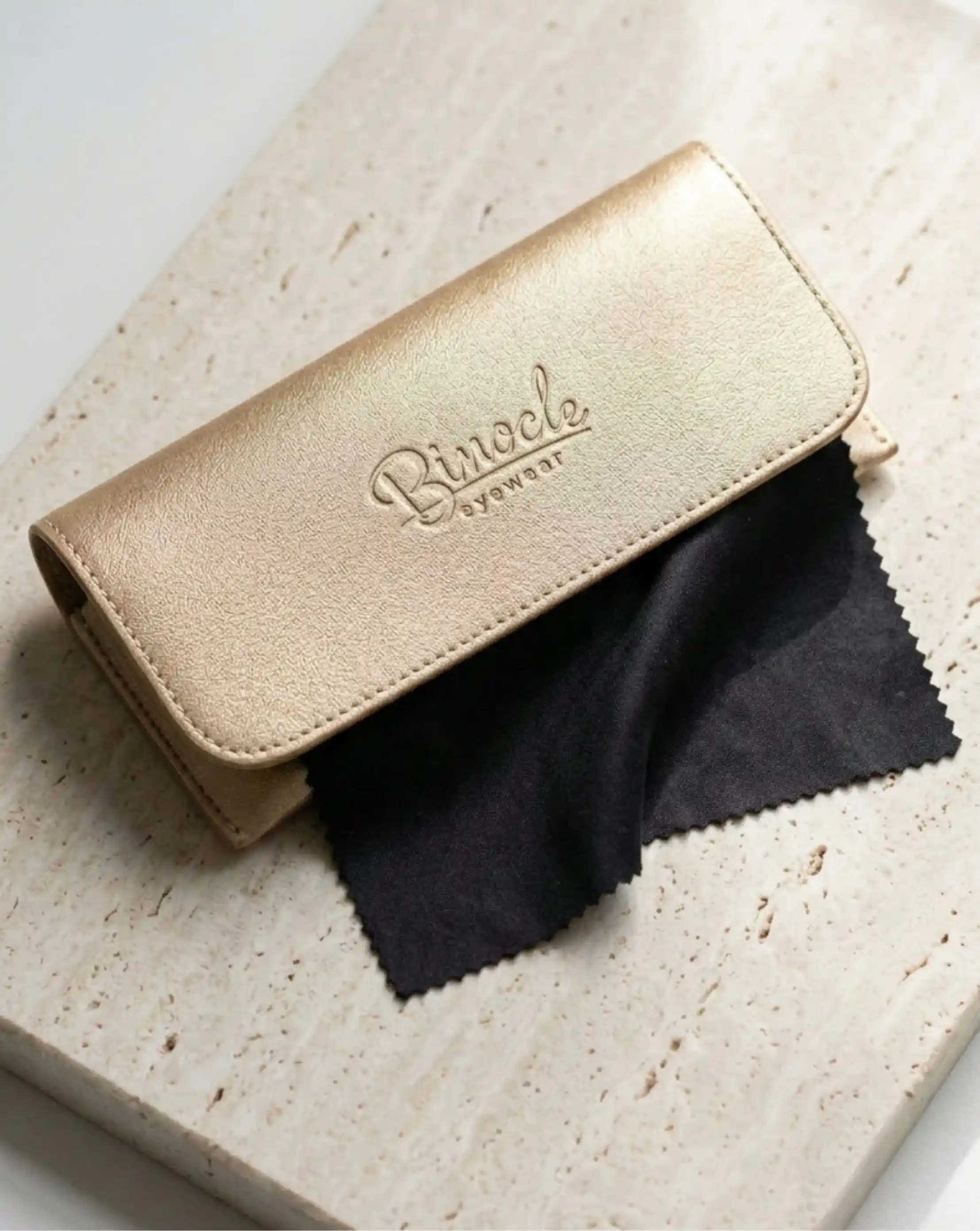 lunettes pochette