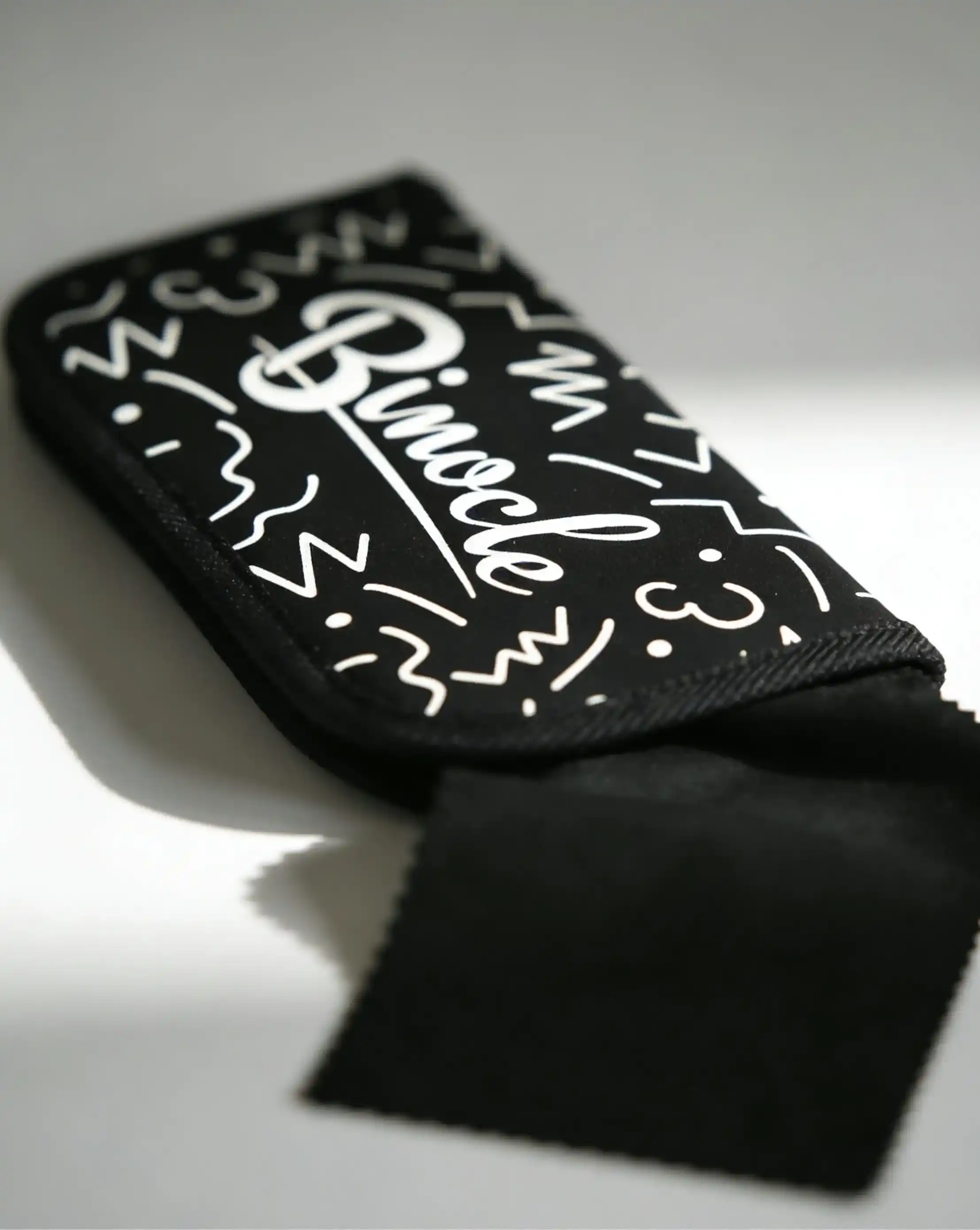 lunettes pochette